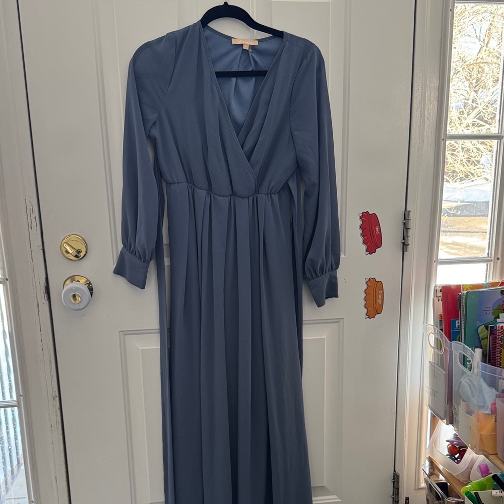 Elegant Blue Maternity Maxi Dress